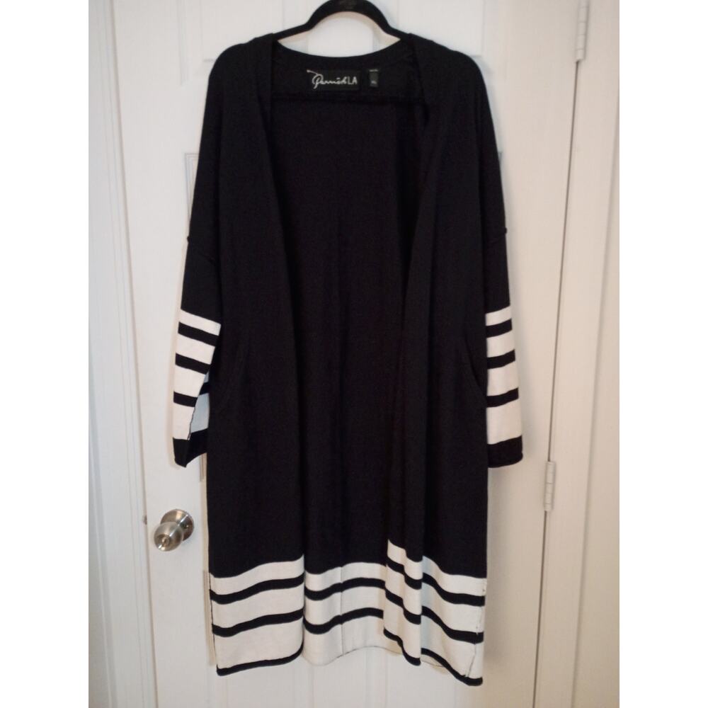 Women's Parrish LA Black & White Cardigan Sweater Size M/L - Picture 5 of 6